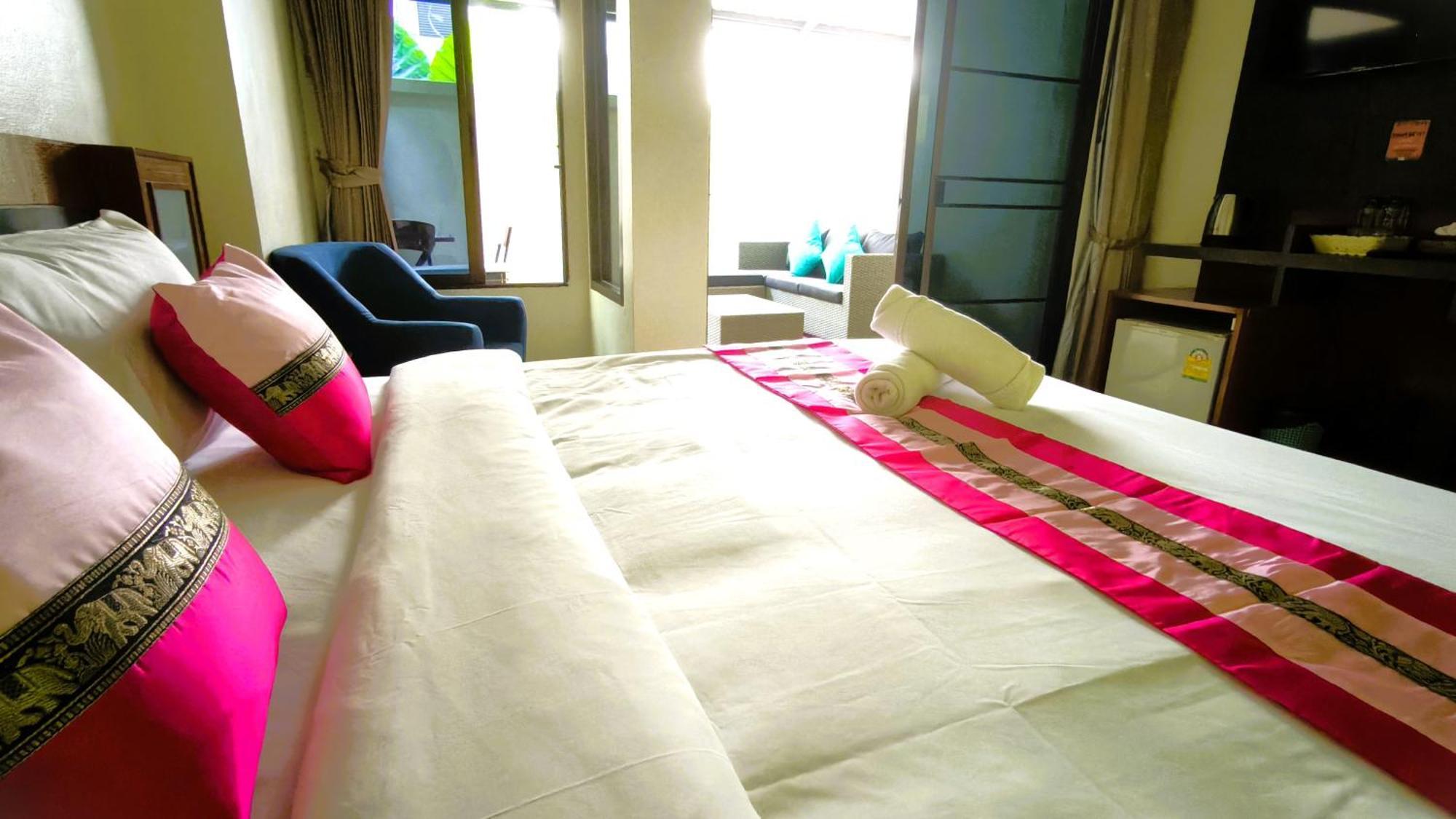 Lucky Buako Hotel Patong Εξωτερικό φωτογραφία