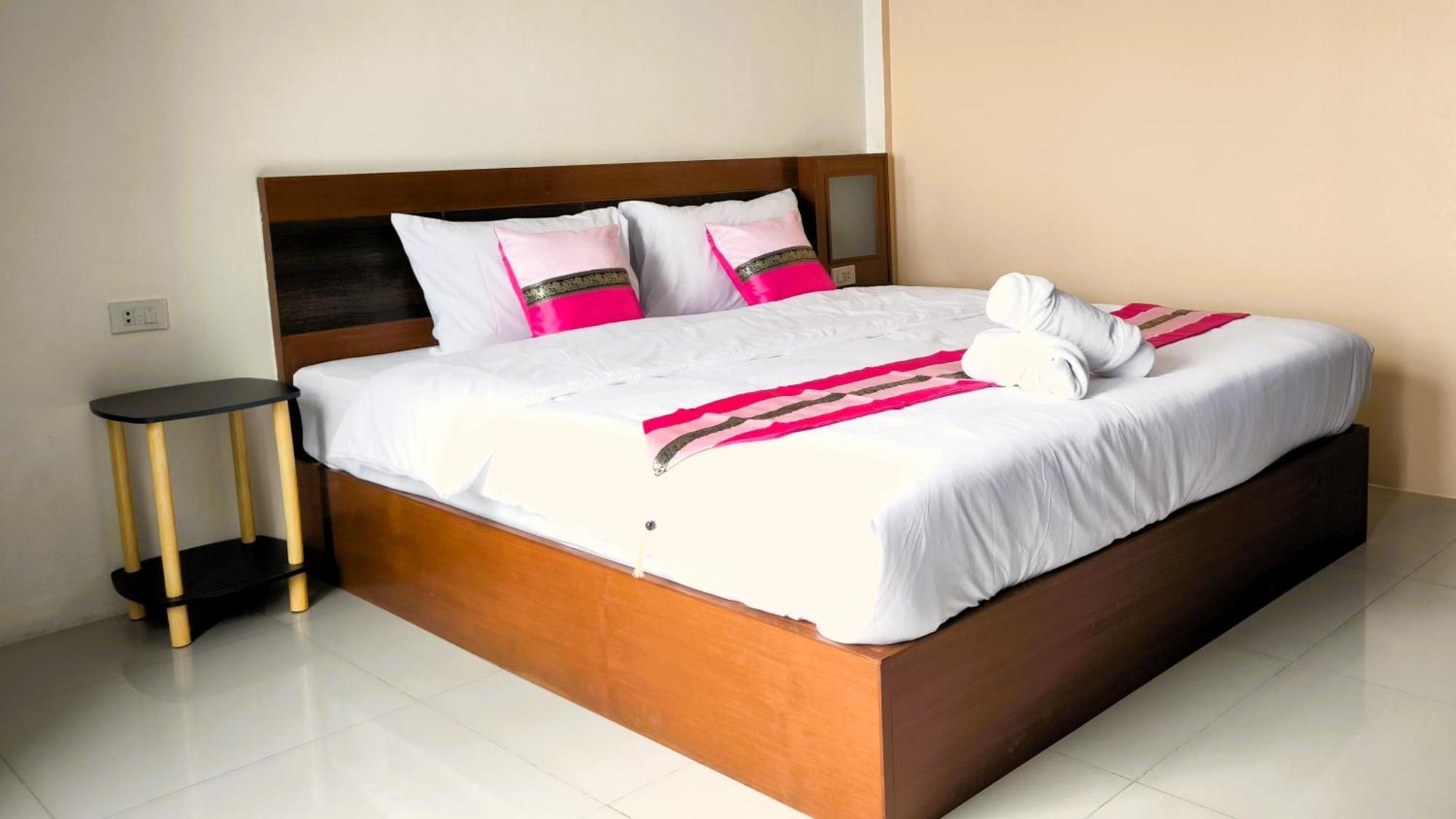 Lucky Buako Hotel Patong Εξωτερικό φωτογραφία