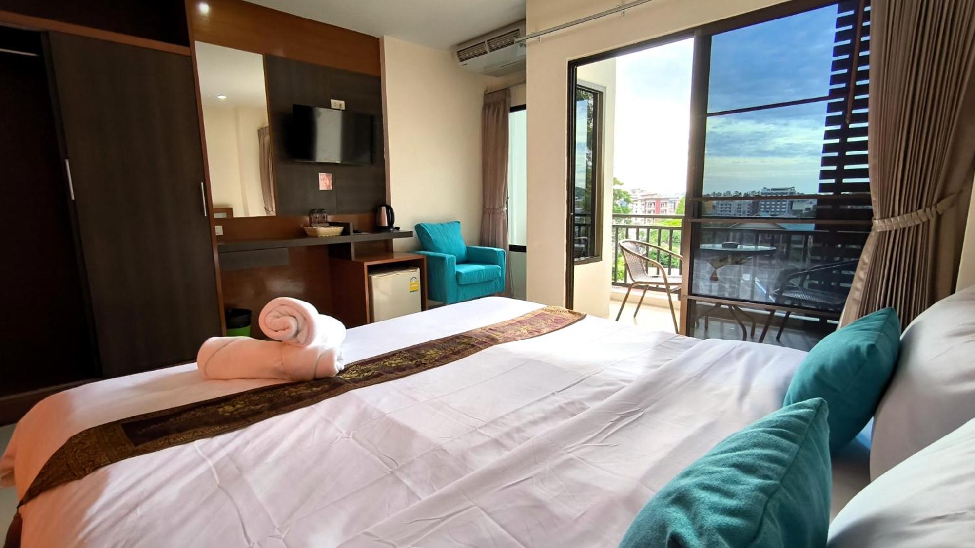Lucky Buako Hotel Patong Εξωτερικό φωτογραφία