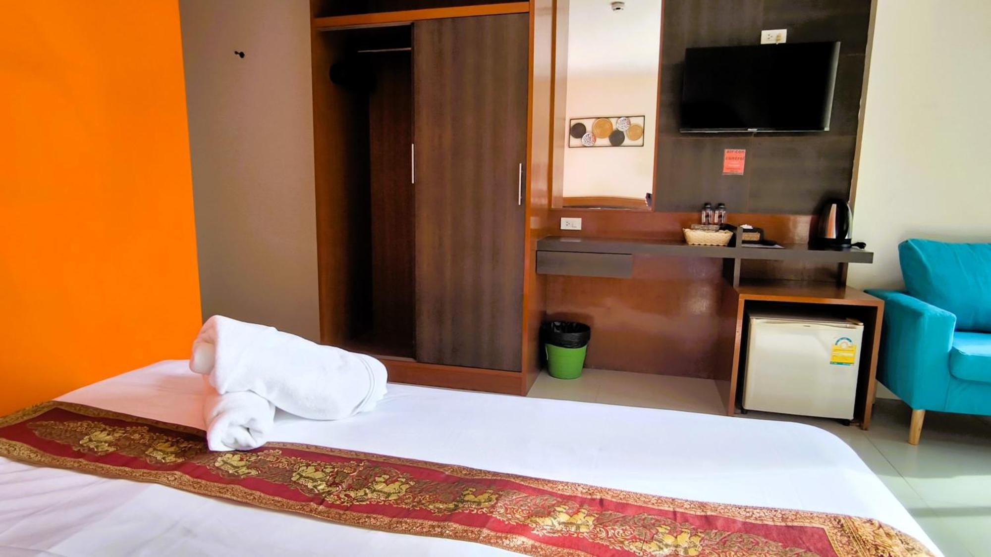 Lucky Buako Hotel Patong Εξωτερικό φωτογραφία